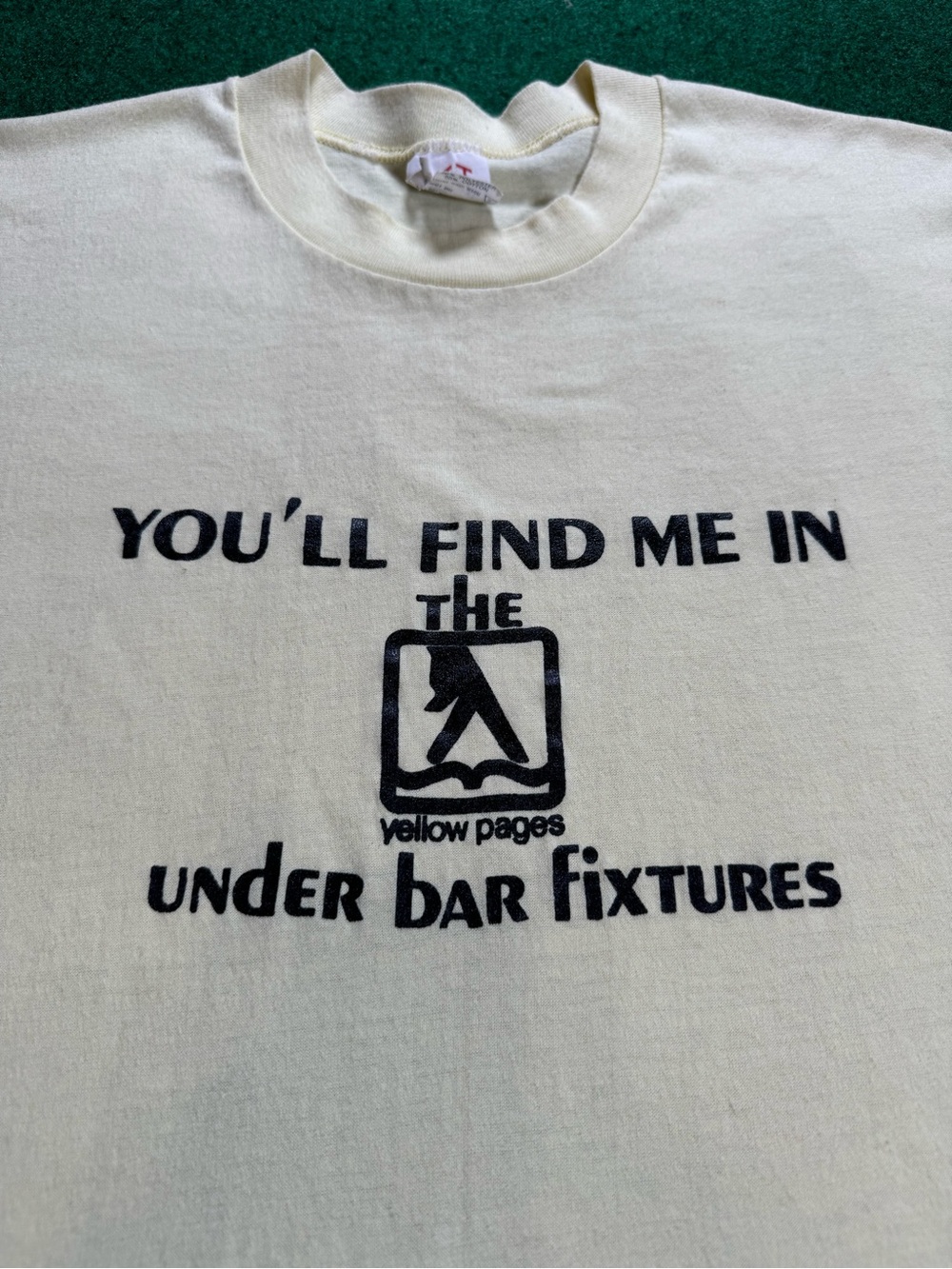 Vintage 70s 80s Alcoholic Bar Fixture T-shirt, Drunk Funny Novelty Beer (XL)